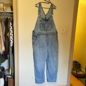Gap women’s overalls
